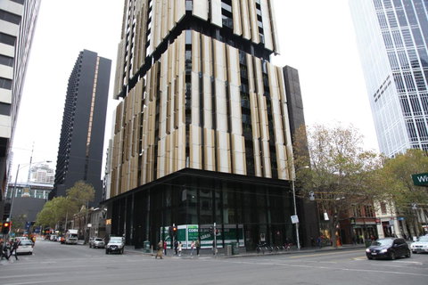 Melbourne Empire Apartments - Kawana Tourism 2