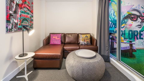 Mantra City Central - Kawana Tourism 19