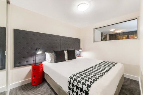 Mantra City Central - Kawana Tourism 0