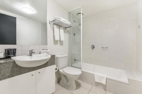 Mantra City Central - Kawana Tourism 1