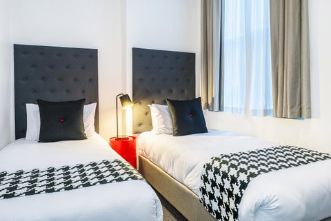 Mantra City Central - Kawana Tourism 18