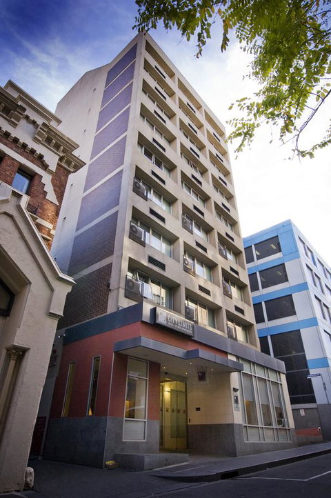 City Limits Hotel Apartments - Kawana Tourism 17