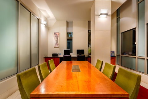 City Limits Hotel Apartments - Kawana Tourism 25