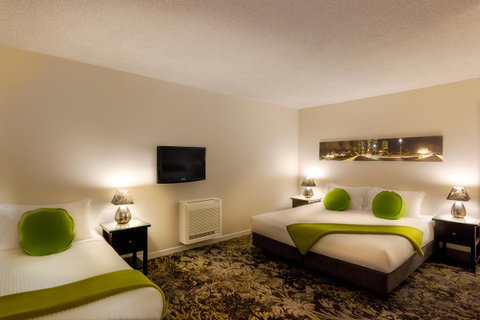 City Limits Hotel Apartments - Kawana Tourism 8