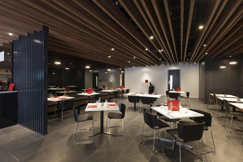 Jasper Boutique Hotel - Kawana Tourism 20