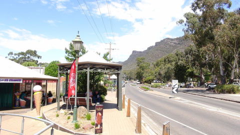 Gariwerd Motel - Kawana Tourism 19