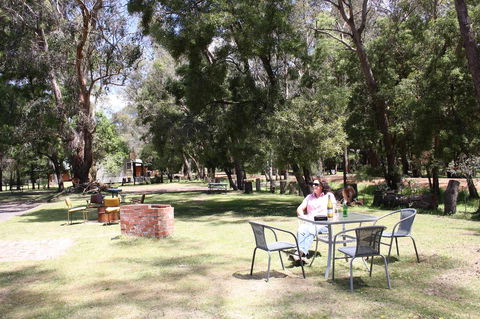 Gariwerd Motel - Kawana Tourism 27