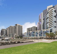 Docklands Private Collection - New Quay - Kawana Tourism