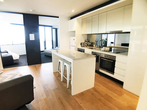 Rose Lane Serviced Apartment - Kawana Tourism 35