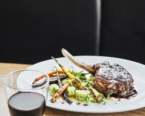 Plough Hotel - Kawana Tourism 21