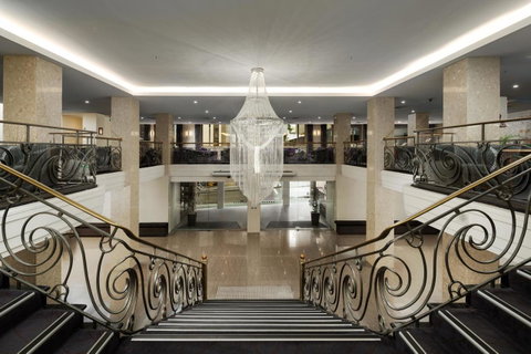 The Victoria Hotel - Kawana Tourism 0