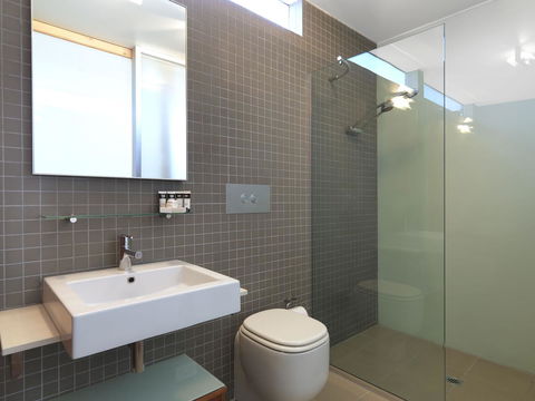 Adina Apartment Hotel St Kilda Melbourne - Kawana Tourism 21