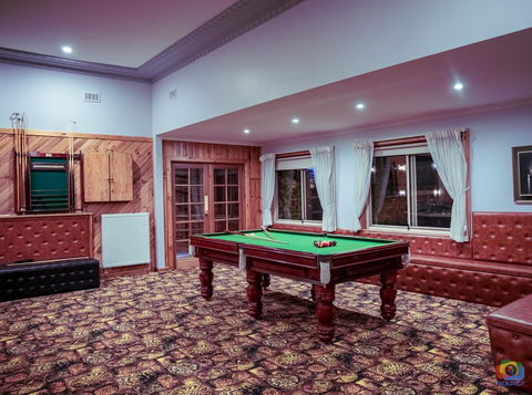 Amara Springs Guest House - Kawana Tourism 24