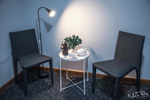 Amara Springs Guest House - Kawana Tourism 5