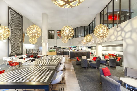 Ibis Melbourne Hotel And Apartments - Kawana Tourism 25
