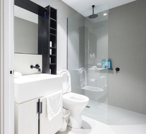 Mel-Uni Village - Kawana Tourism 2