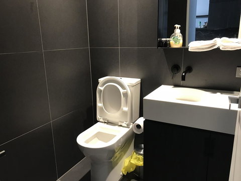 Mel-Uni Village - Kawana Tourism 20