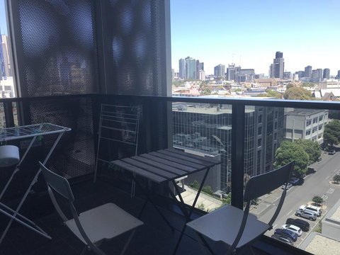 Mel-Uni Village - Kawana Tourism 3