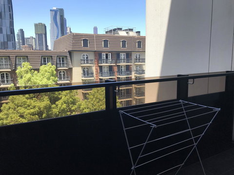 Mel-Uni Village - Kawana Tourism 32