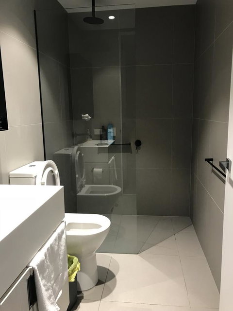 Mel-Uni Village - Kawana Tourism 36