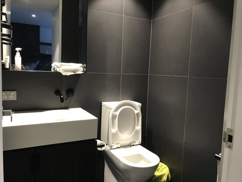 Mel-Uni Village - Kawana Tourism 13