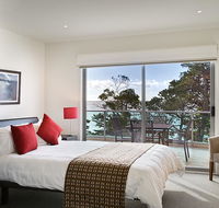 Waves Apartments - Kawana Tourism