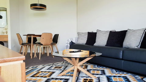 Number 9 Leisure Stay - Kawana Tourism 3