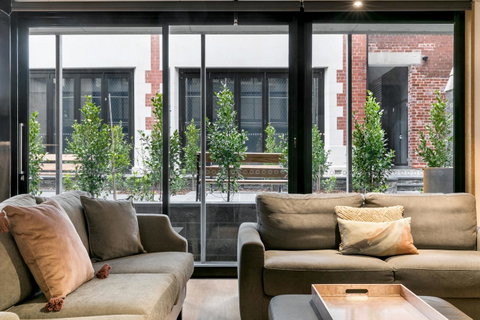 Stylish Apartment In Unique Church Development - Kawana Tourism 5