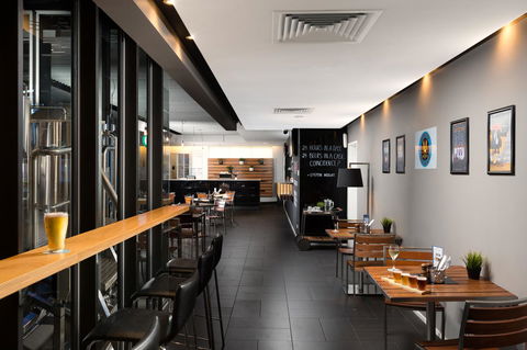 Atura Dandenong - Kawana Tourism 26