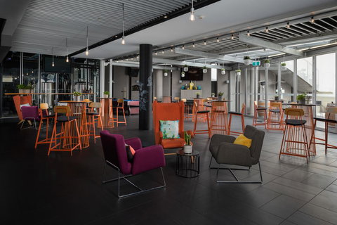 Atura Dandenong - Kawana Tourism 7