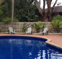 Coachman Motel and Holiday Units - Kawana Tourism