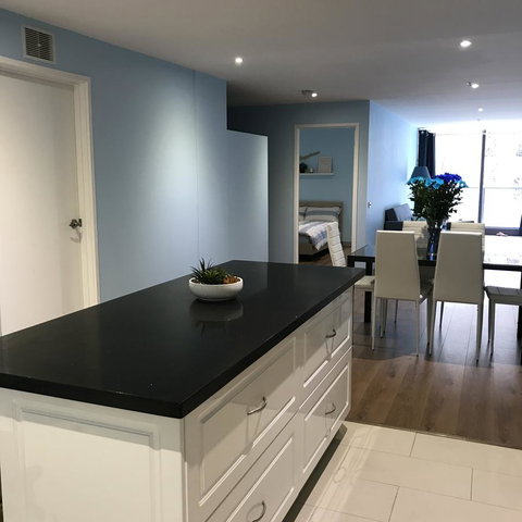 Stunning Home In Melbourne CBD - Kawana Tourism 9