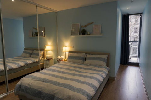 Stunning Home In Melbourne CBD - Kawana Tourism 2