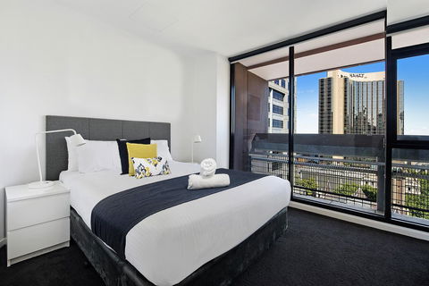 ULTIQA Little Collins (located At The Hero Apartment Building) - Kawana Tourism 1