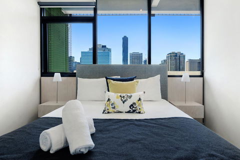 ULTIQA Little Collins (located At The Hero Apartment Building) - Kawana Tourism 6