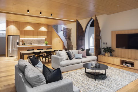 Converted Blue Stone Church - Kawana Tourism 11