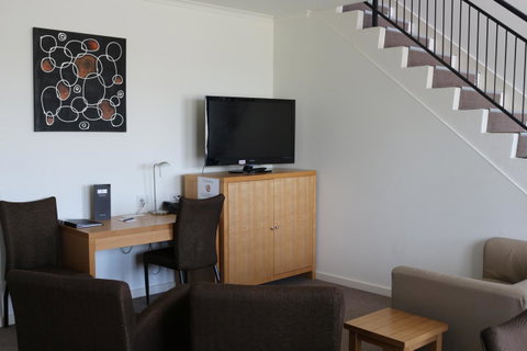 Bairnsdale International - Kawana Tourism 29