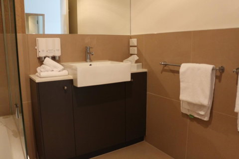Bairnsdale International - Kawana Tourism 24