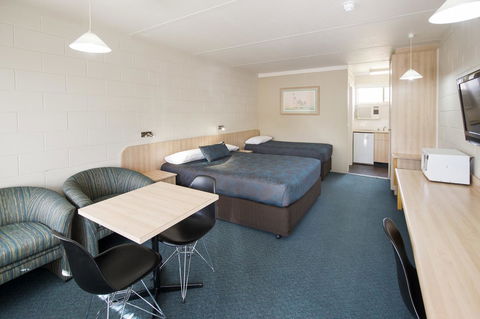 Box Hill Motel - Kawana Tourism 2