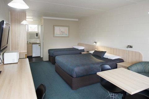 Box Hill Motel - Kawana Tourism 8