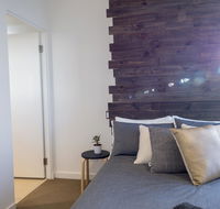 LittleStay Swanston - 2 Bedroom Aptm - Kawana Tourism