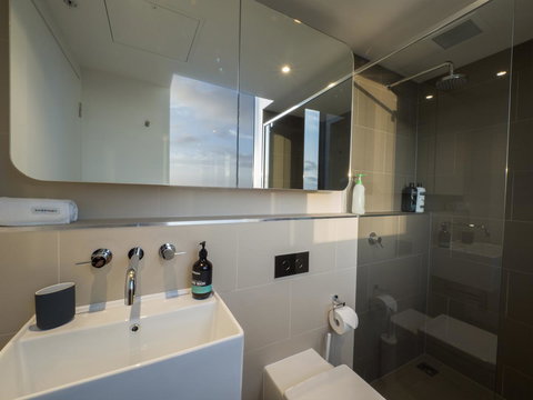 LittleStay Swanston - 2 Bedroom Aptm - Kawana Tourism 34