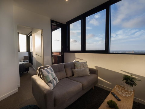 LittleStay Swanston - 2 Bedroom Aptm - Kawana Tourism 21