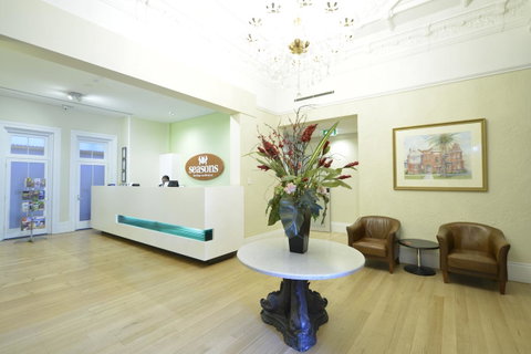 Seasons Heritage Melbourne - Kawana Tourism 9
