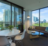 Wyndel Apartments - St Kilda Views - Kawana Tourism