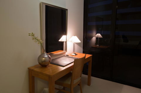 Accent Accommodation@Docklands - Kawana Tourism 12