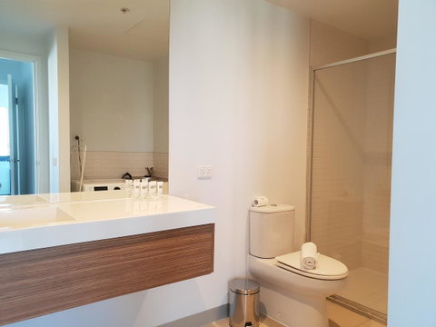 Trendy City Pad Melbourne - Kawana Tourism 14
