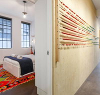 Spacious Warehouse 2Bed Melbourne CBD Apartment - Kawana Tourism