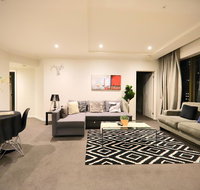 Heart of CBD Penthouse Apartment - Kawana Tourism