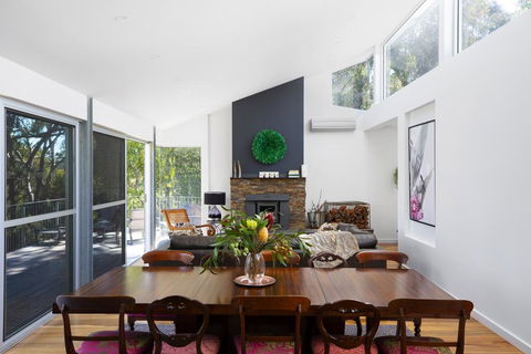 The Bird House - Kawana Tourism 2